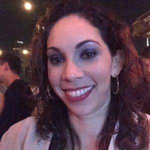 Meet your Posher, Estela